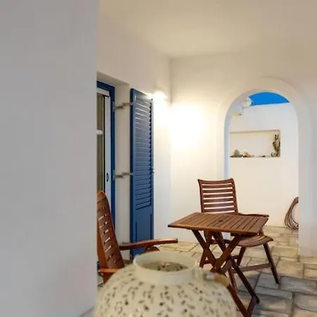 Constamar Villa *